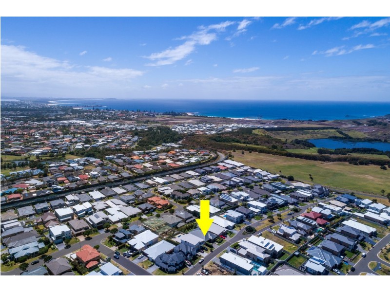 24 Coolum Parkway, Shell Cove NSW 2529