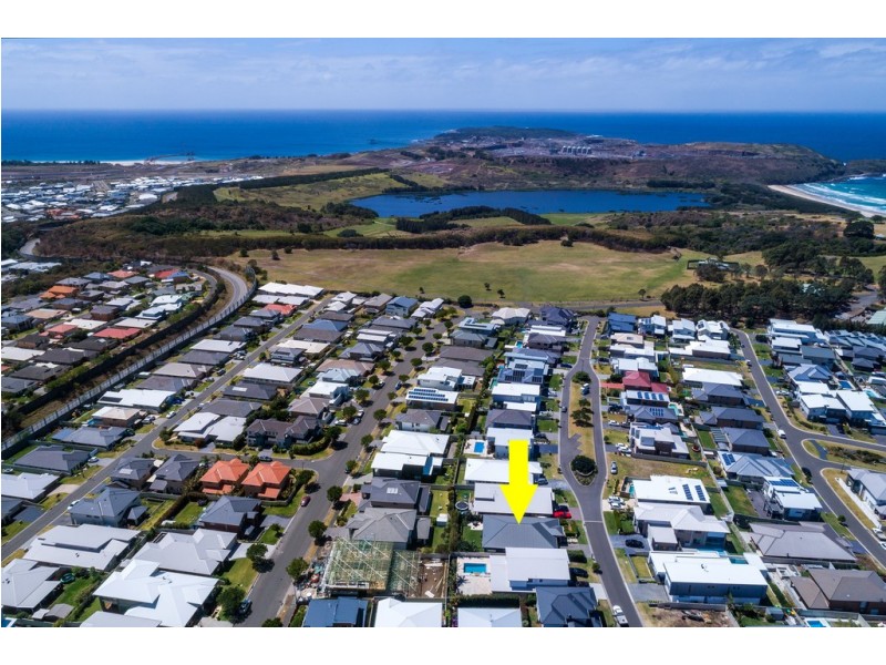 24 Coolum Parkway, Shell Cove NSW 2529