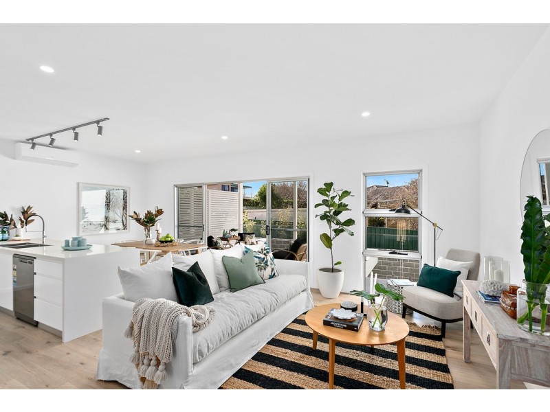 Unit 3/4 Gardeners Crescent, Shellharbour NSW 2529
