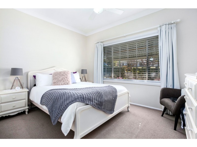 31 Strata Avenue, Barrack Heights NSW 2528