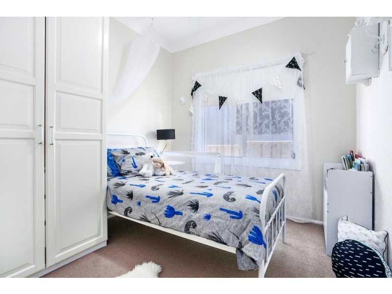 31 Strata Avenue, Barrack Heights NSW 2528