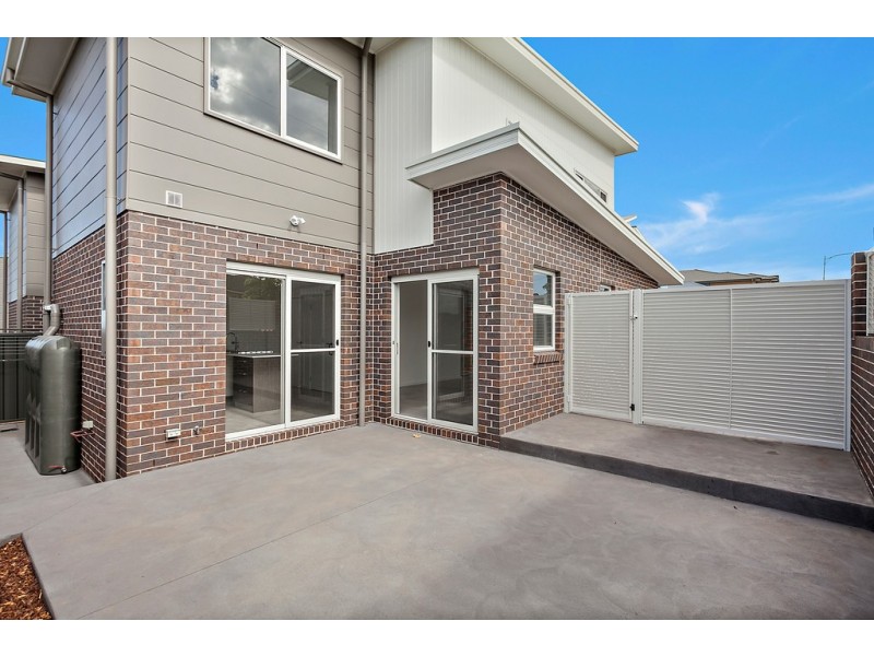 1/140 Pioneer Drive, Flinders NSW 2529