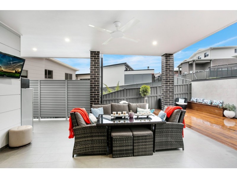 73 Rosemont Circuit, Flinders NSW 2529