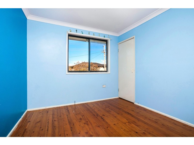 3 Gipps Crescent, Barrack Heights NSW 2528