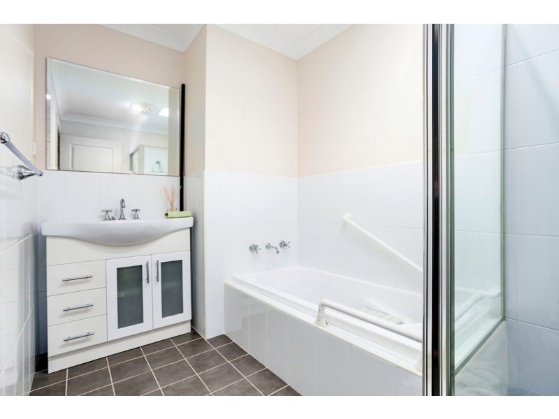 20 Mountainview Mews, Albion Park NSW 2527