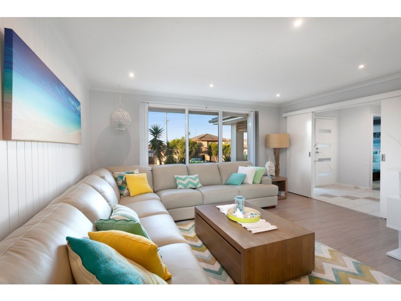 34 Loftus Drive, Barrack Heights NSW 2528