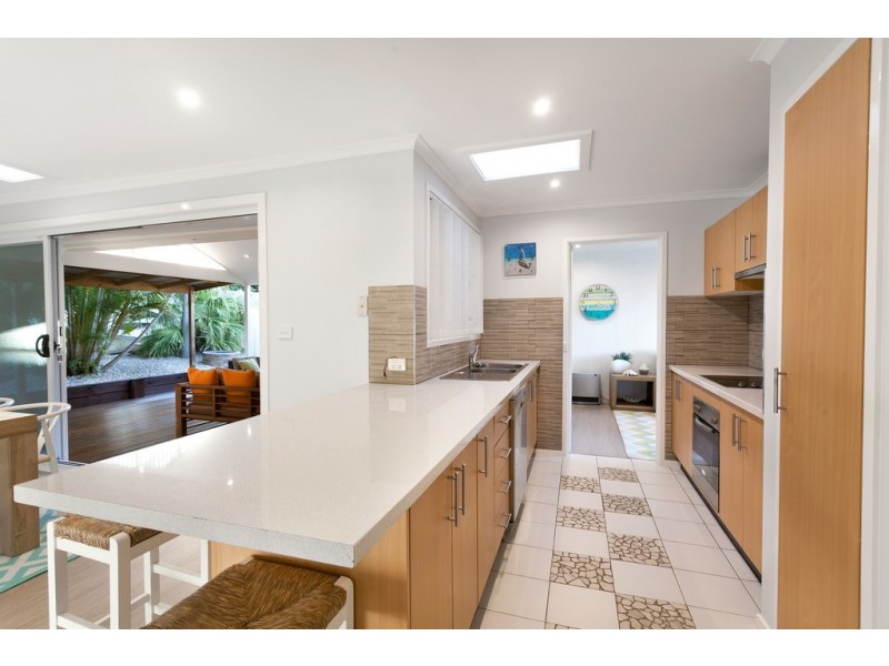 34 Loftus Drive, Barrack Heights NSW 2528