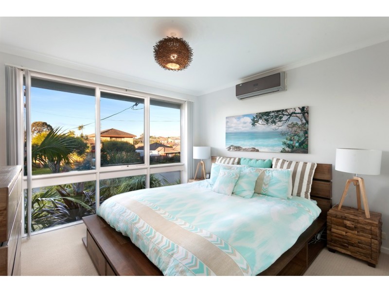 34 Loftus Drive, Barrack Heights NSW 2528