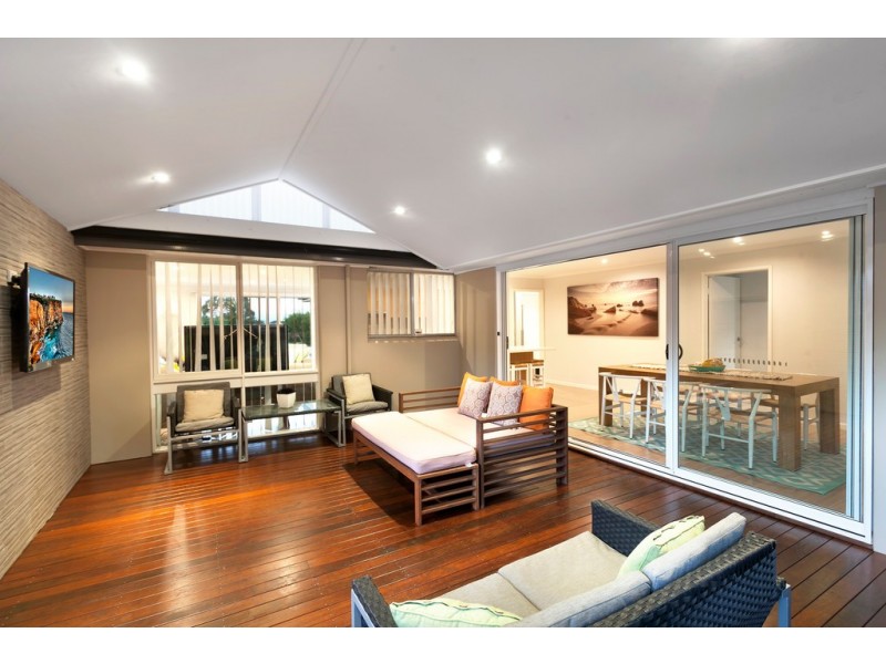 34 Loftus Drive, Barrack Heights NSW 2528