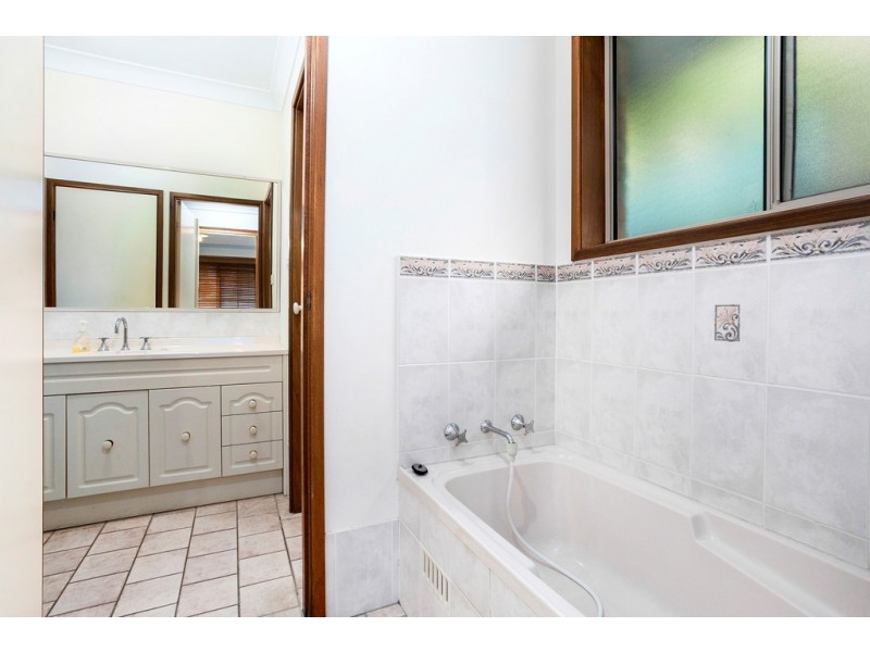 59 The Circuit, Shellharbour NSW 2529