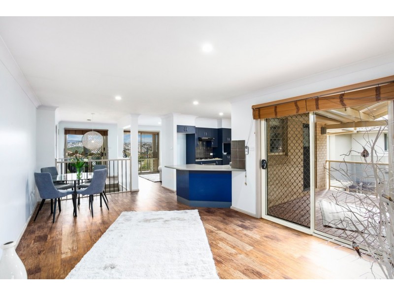 12 Collins Way, Flinders NSW 2529