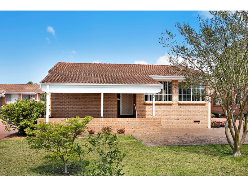 9/5 Madden Street, Oak Flats NSW 2529