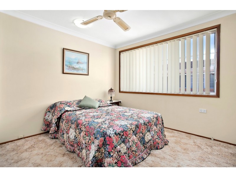 9/5 Madden Street, Oak Flats NSW 2529
