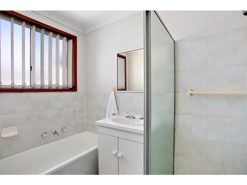 9/5 Madden Street, Oak Flats NSW 2529