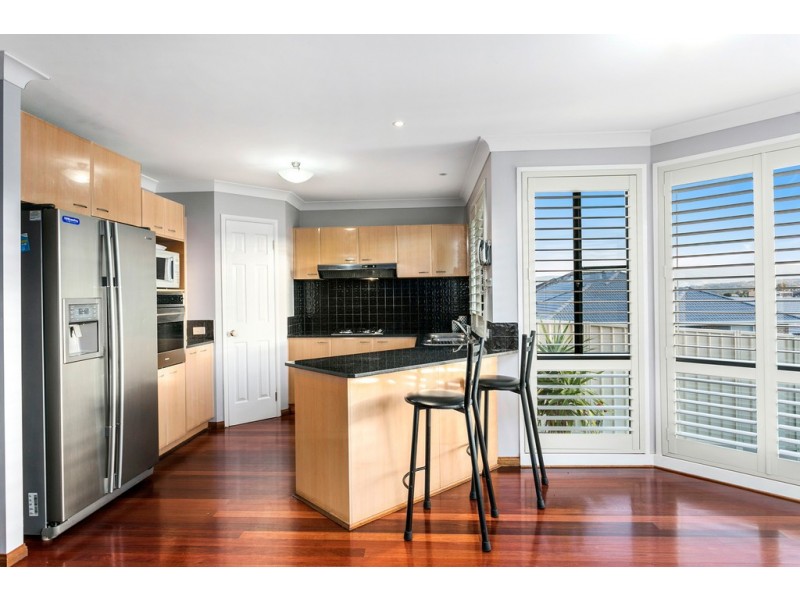 19 Reynolds Ridge, Shell Cove NSW 2529