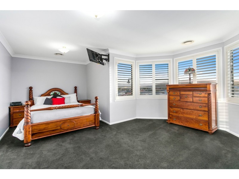 19 Reynolds Ridge, Shell Cove NSW 2529