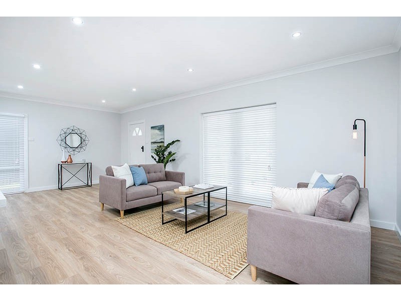 117 Parkes Street, Oak Flats NSW 2529