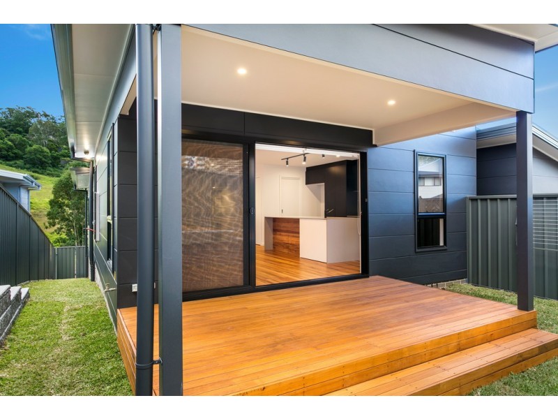 16 Headwater Place, Albion Park NSW 2527