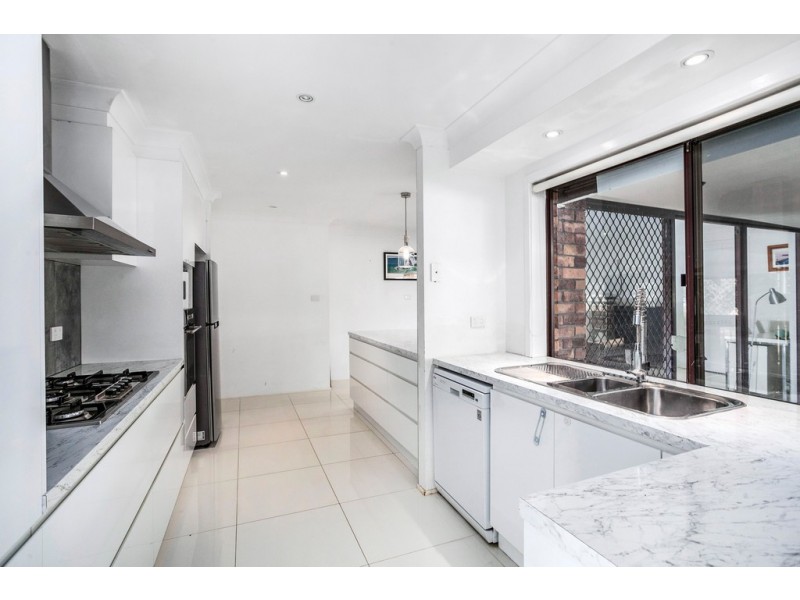 87 Parklands Drive, Shellharbour NSW 2529