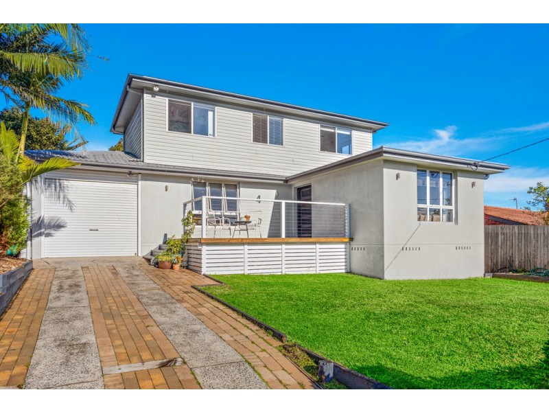 4 Cox Parade, Mount Warrigal NSW 2528