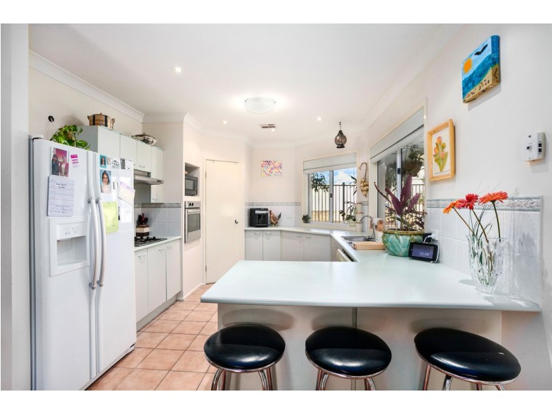 2 Rani Avenue, Shell Cove NSW 2529