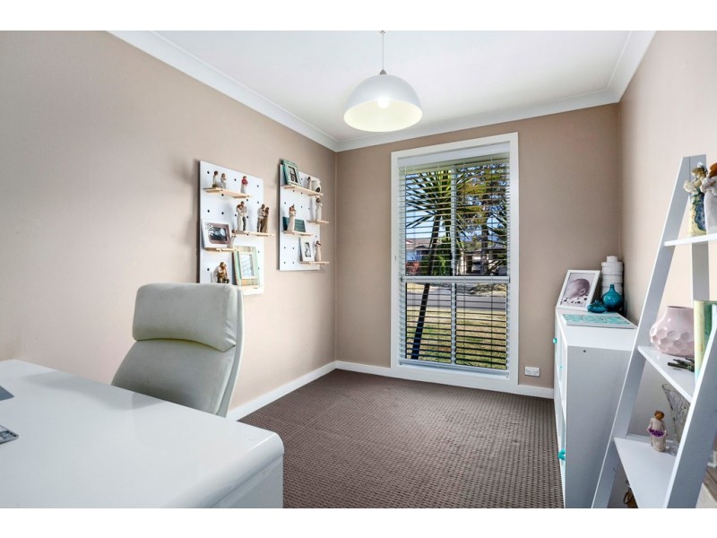 19 Acacia Avenue, Albion Park Rail NSW 2527