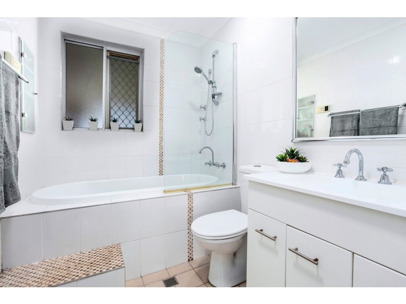 19 Acacia Avenue, Albion Park Rail NSW 2527