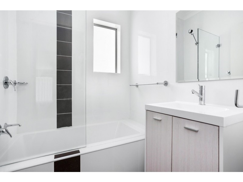 16/125 Lake Entrance Road, Barrack Heights NSW 2528