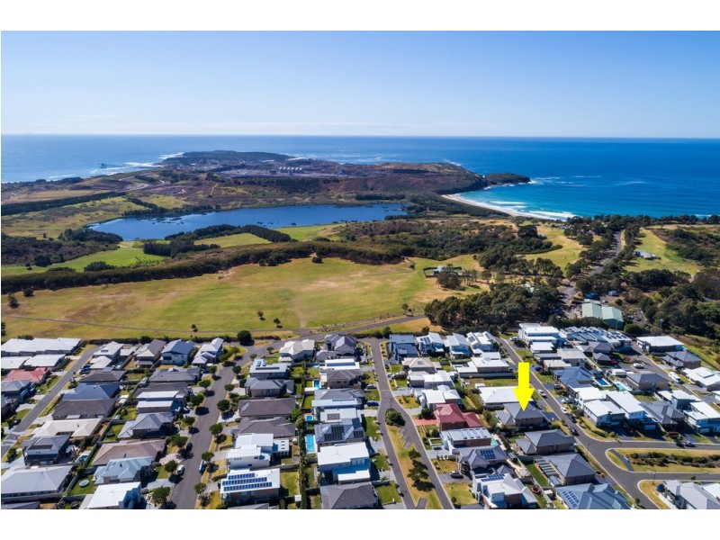 10 Vines Avenue, Shell Cove NSW 2529