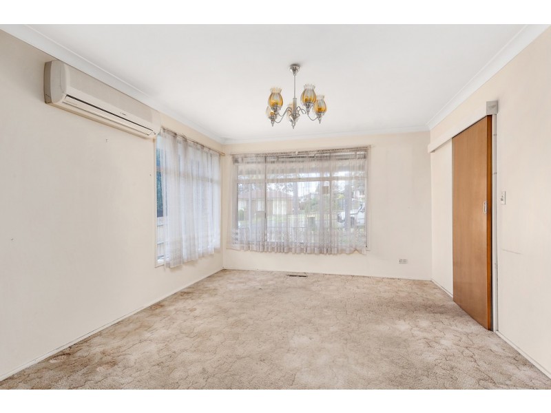 3 Gordon Avenue, Oak Flats NSW 2529