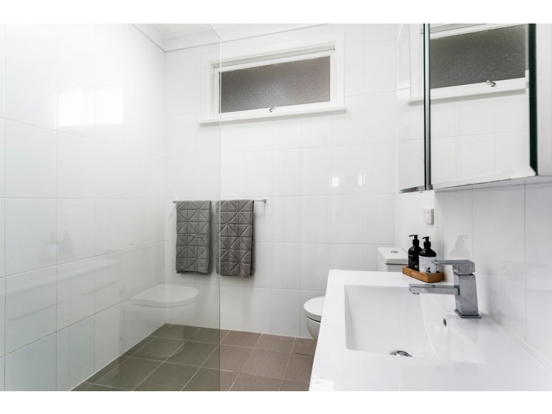 47 Ocean Street, Windang NSW 2528