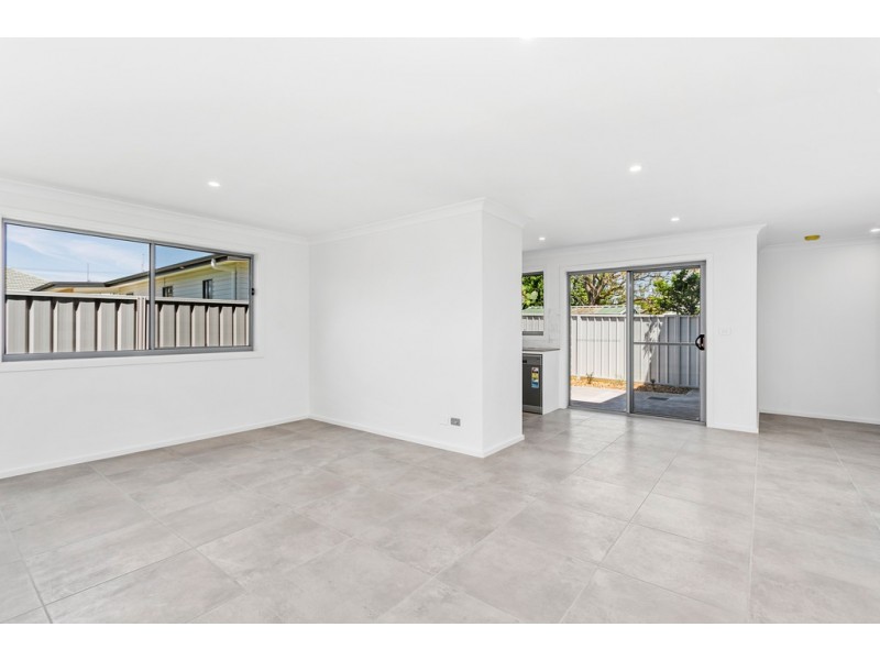 3/27 Lyne Street, Oak Flats NSW 2529