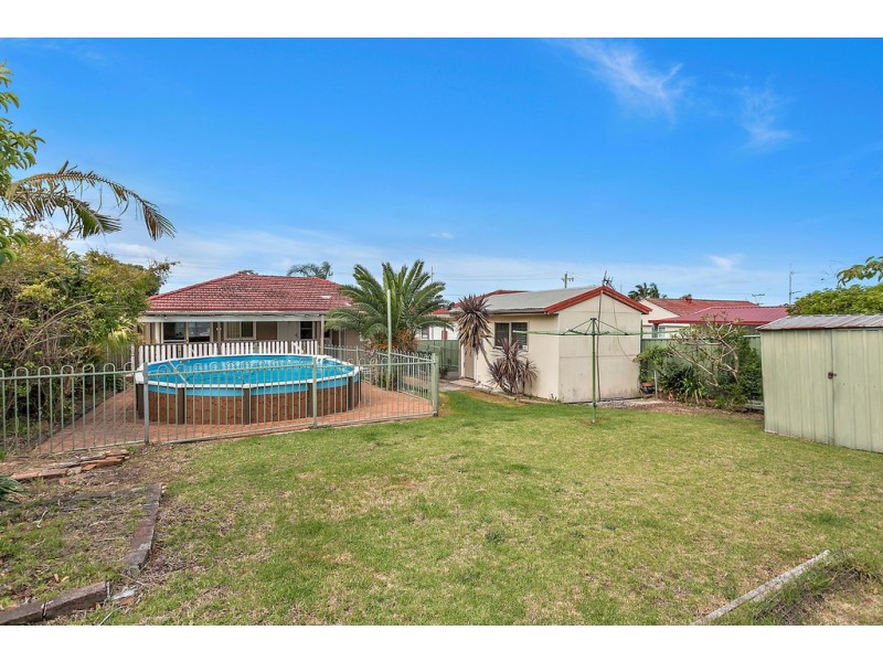 36 Girraween Avenue, Lake Illawarra NSW 2528