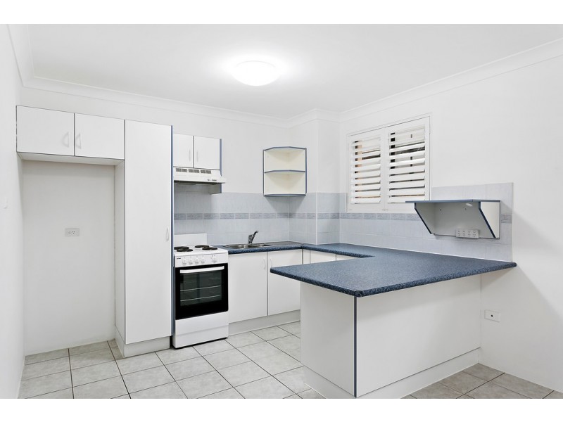 1/6 Osborne Parade, Warilla NSW 2528