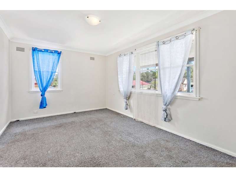 93 Nottingham Street, Berkeley NSW 2506
