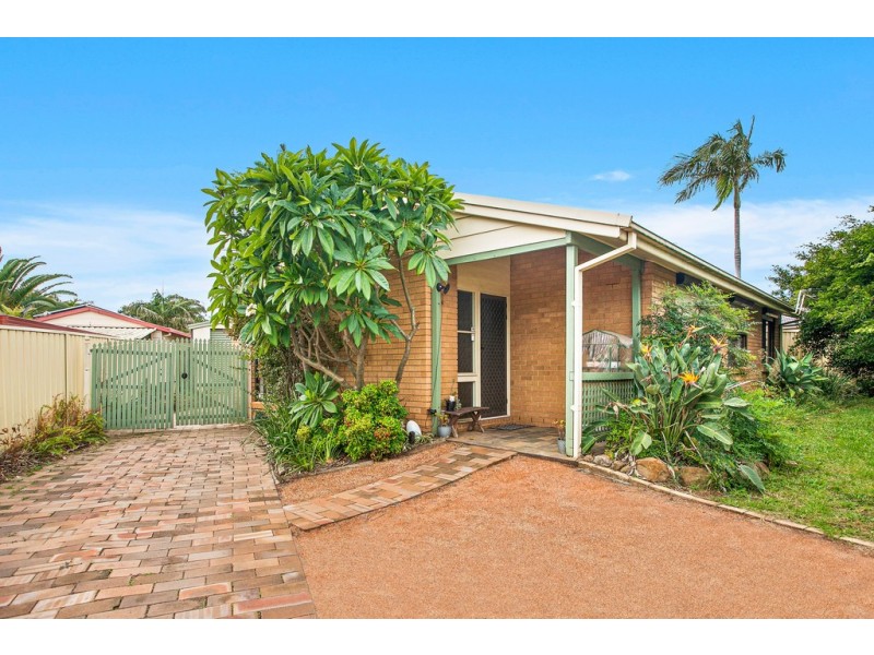 14 Government Road, Oak Flats NSW 2529
