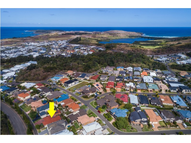 12 Cove Boulevarde, Shell Cove NSW 2529