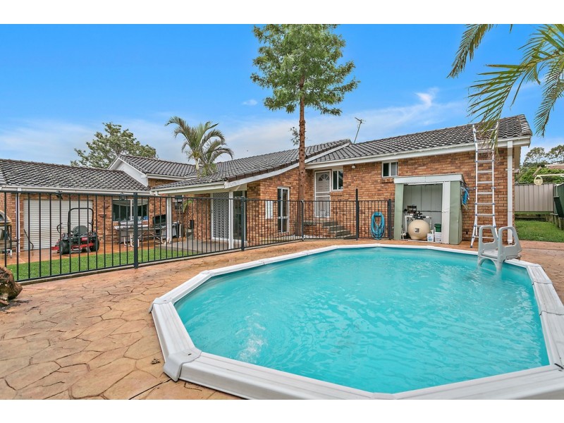 8 Roper Road, Albion Park NSW 2527