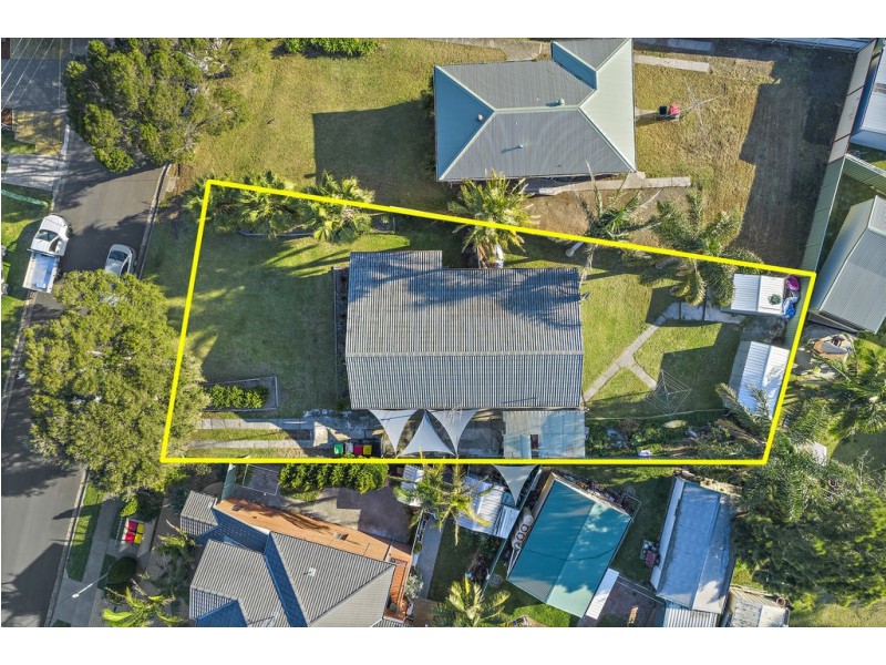 82 Darley Street, Shellharbour NSW 2529