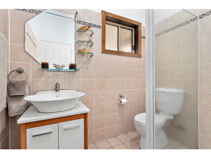 61 Tobruk Avenue, Port Kembla NSW 2505