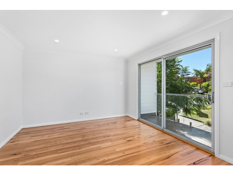 1A Reynolds Lane, Oak Flats NSW 2529