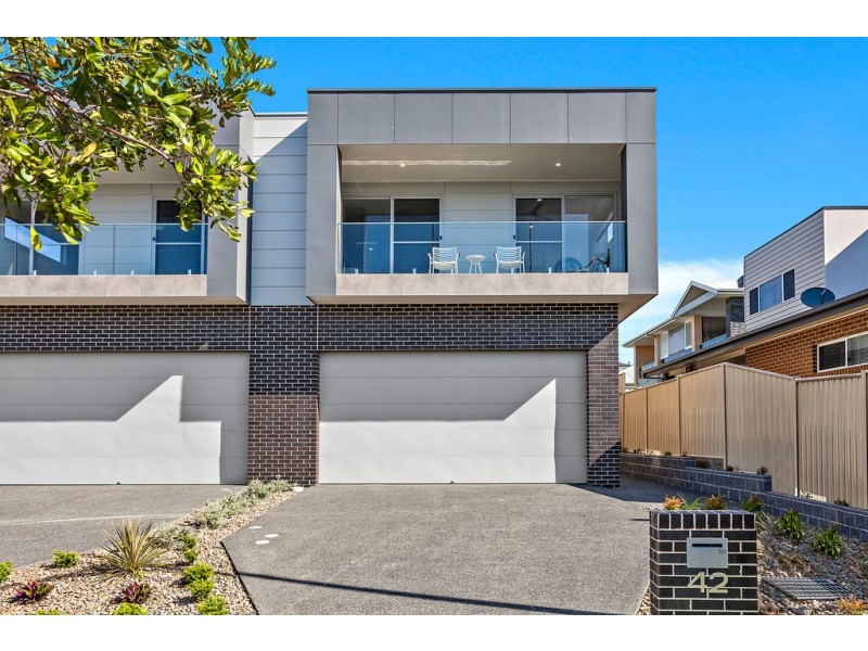 42 Killalea Drive, Shell Cove NSW 2529