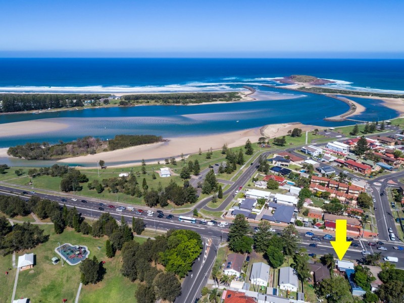 10 Shellharbour Road, Lake Illawarra NSW 2528