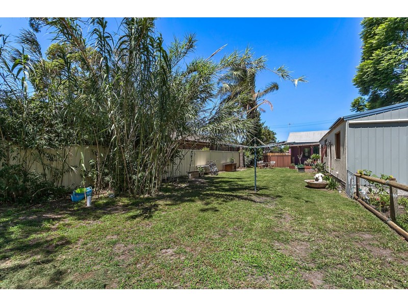 10 Shellharbour Road, Lake Illawarra NSW 2528