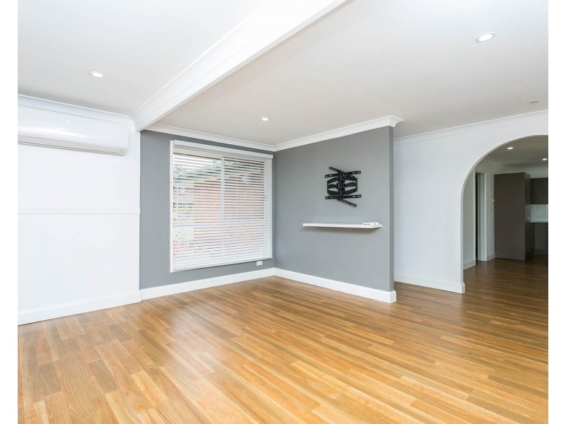 9 Birra Drive, Oak Flats NSW 2529