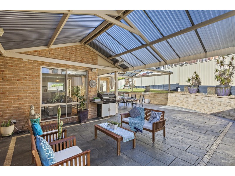 22 Theatre Terrace, Kanahooka NSW 2530