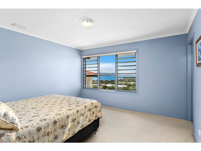 17 Albatross Drive, Blackbutt NSW 2529