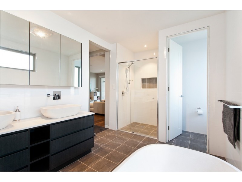 56 Wollongong Street, Shellharbour NSW 2529