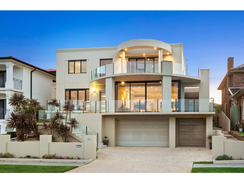 21 Albatross Drive, Blackbutt NSW 2529