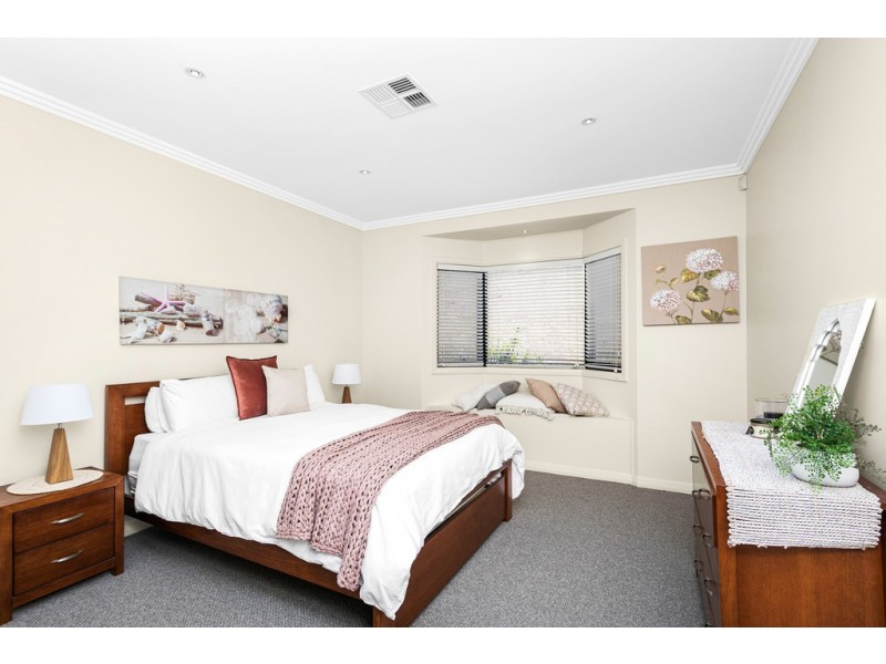 21 Albatross Drive, Blackbutt NSW 2529